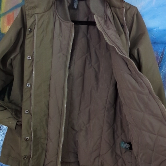Lauren Ralph Lauren Active Olive Green Field Jacket with tuck-away hood-Size Med - Picture 6 of 16